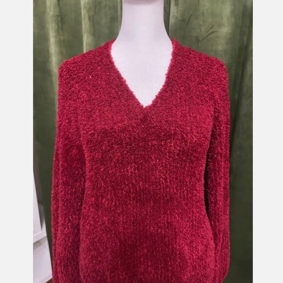 New Women's Handmade Crimson Knitted Sweater Size M/L - Picture 8 of 11